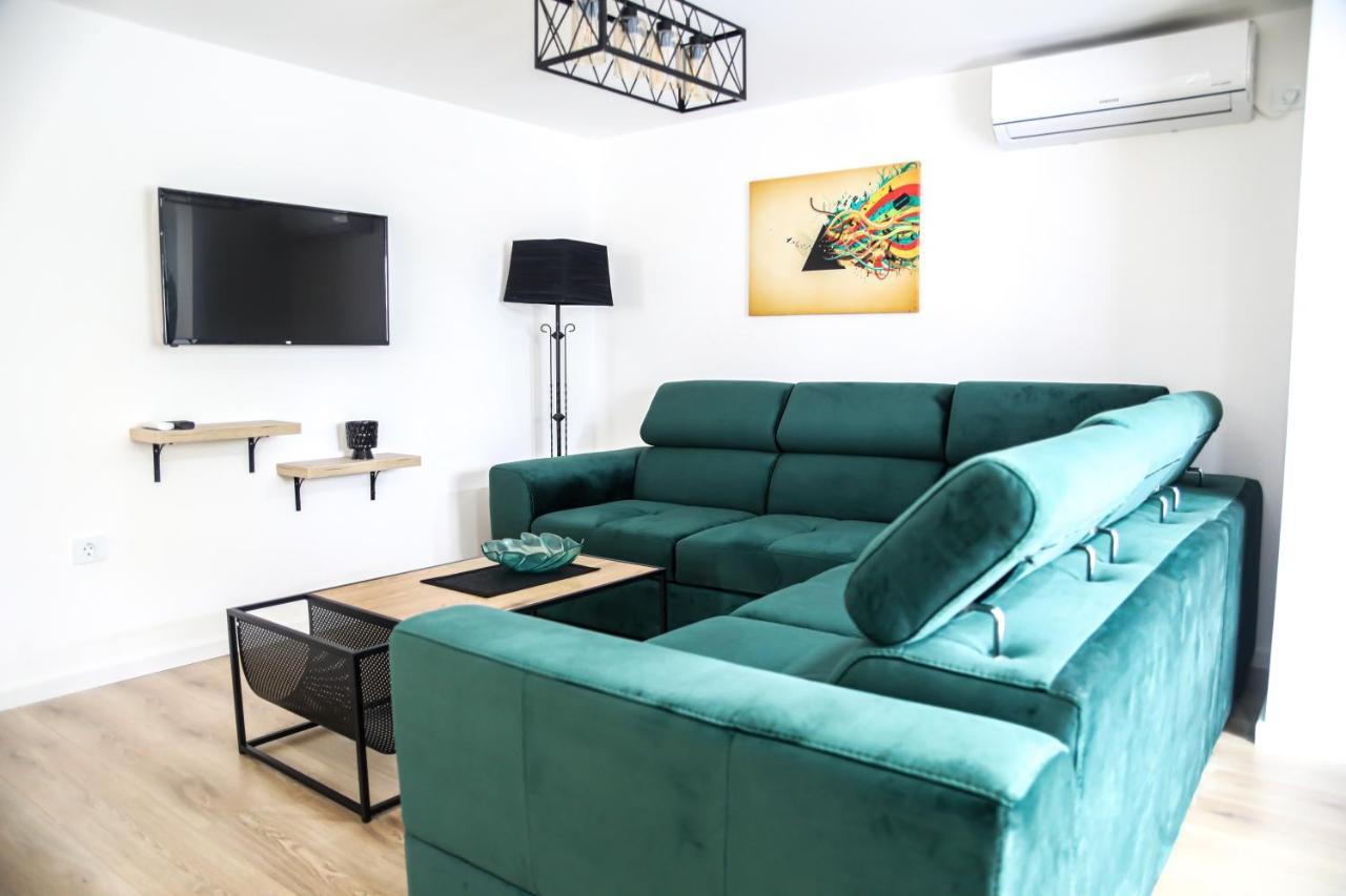 La Casa Apartments Jagodina Esterno foto